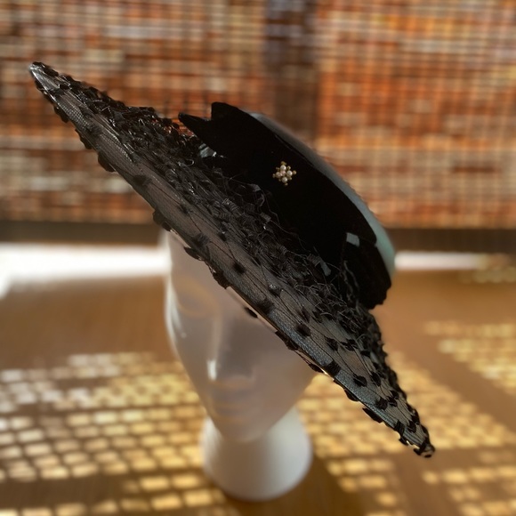 Vintage black hatinator - Picture 2 of 5